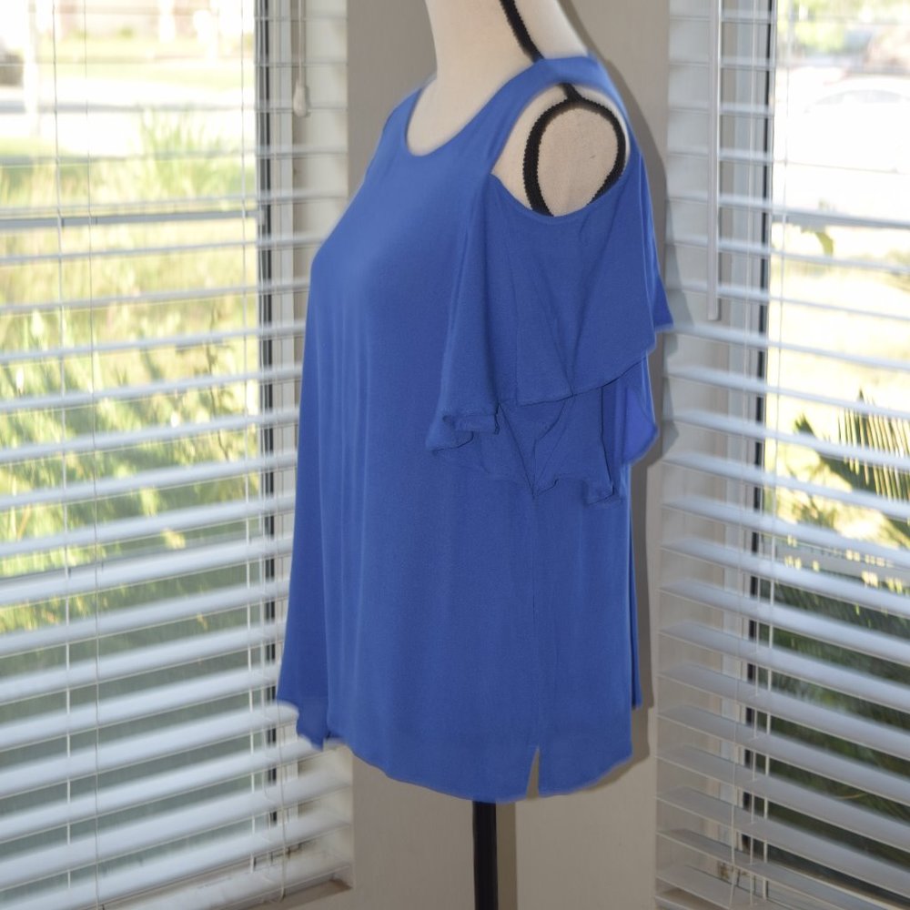 BP Ruffle Cold Shoulder Blouse - Picture 4 of 6